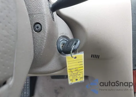 2007 Toyota Corolla Le из США, поврежденный, VIN 2T1BR32E07C849800